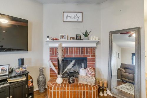 4561 Wheatland Dr, Fort Worth TX  76179-5082 exterior