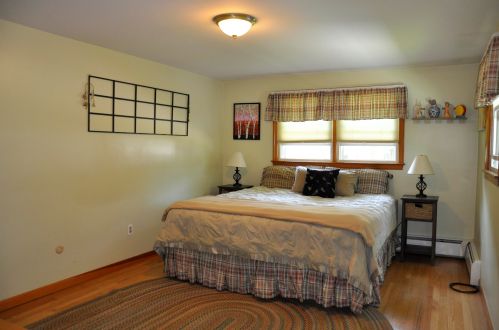 17 Biscayne Pkwy, Nashua NH 03064-1169 exterior