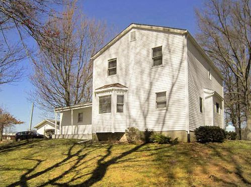 7782 Palmer Rd, Pataskala, OH 43062-9031