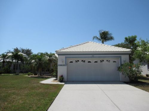 10221 Arrowhead Dr, Punta Gorda, FL 33955-4704