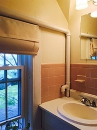 193 Prospect St, Northampton MA 01060-2138 exterior