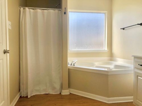 6823 Garnet Trl Ln, Richmond TX  77469-4394 exterior