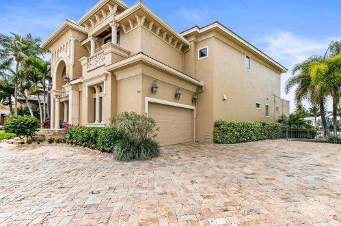 560 Heathwood Dr, Marco Island, FL 34145-5080