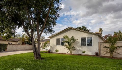 8935 Patrero St, Riverside CA  92503-2732 exterior