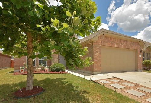 153 Snow Owl Holw, Creedmoor, TX 78610-3583