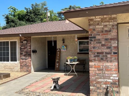 503 Barsotti Ave, Madera, CA 93637-3015