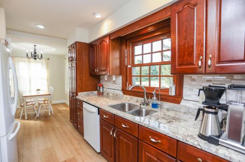 6850 Castlewood Dr, Carroll OH  43112-9786 exterior