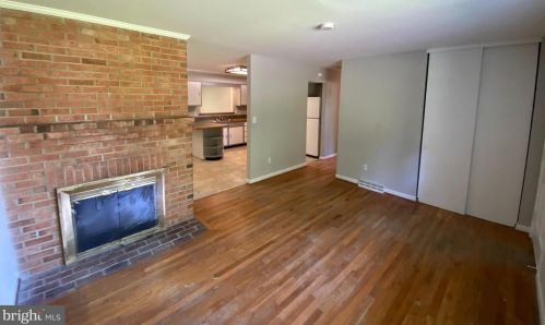 9602 Thornton Rolling Rd, Fredericksburg VA  22408-1718 exterior