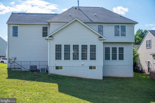 10411 Silver Creek Ct, Spotsylvania VA  22553-4482 exterior