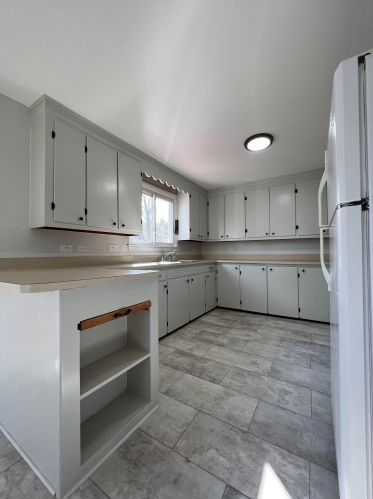 889 Northfield Rd, Hinsdale NH  03451-2507 exterior