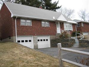 76 Hawthorne Ave, Albany, NY 12203-2121