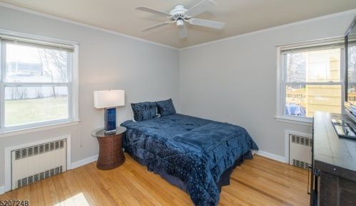 21 Diana Rd, Greystone Park NJ  07950-2104 exterior