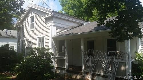 7 Hughes St, Belfast, NY 14711-8725