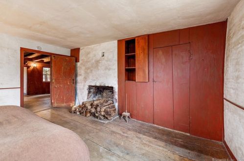 329 Chewink Rd, North Windham CT  06235-2713 exterior