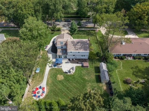 116 Howard St, Riverton NJ  08077-1328 exterior