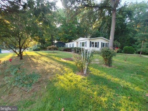33907 Woodland Cir, Lewes DE  19958-5207 exterior