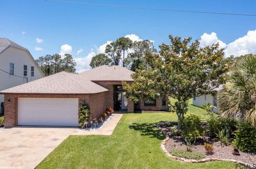 4 Cute Ct, Palm Coast, FL 32137-9001