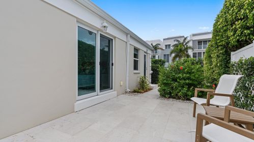 129 Macfarlane Dr, Delray Beach, FL 33483-6803