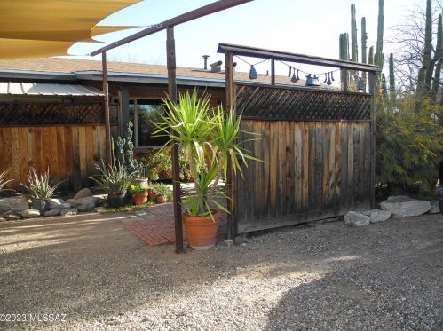 5137 Willard St, Tucson, AZ 85712-4822