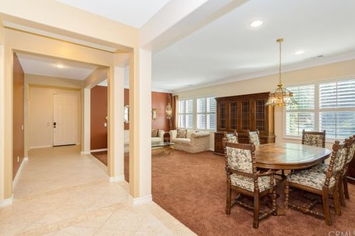 17089 Bluff Vista Ct, Riverside CA 92503-8715 exterior