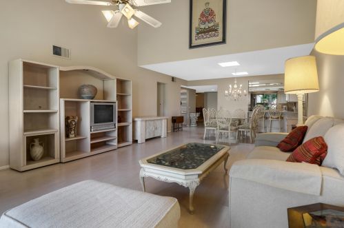 55 Sunrise Dr, Rancho Mirage CA  92270-3845 exterior