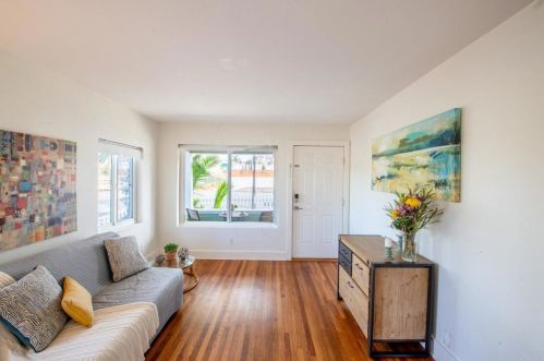 621 Horne St, Oceanside CA  92054-2418 exterior