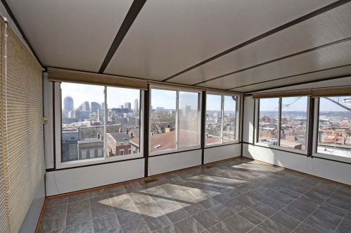 517 Boal St, Cincinnati OH  45202-0902 exterior