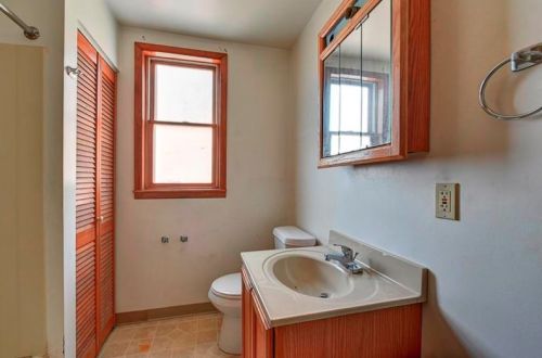 2816 Churchview Ave, Pittsburgh PA  15227-2544 exterior