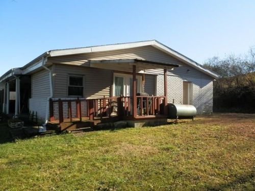 5596 Williamsburg Mtn Rd, Huntingdon PA  16652-4978 exterior