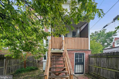 512 Taylor St, Washington DC 20011-5915 exterior