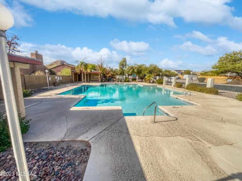 6954 Placita Del Perone, Tucson, AZ 85746-7917