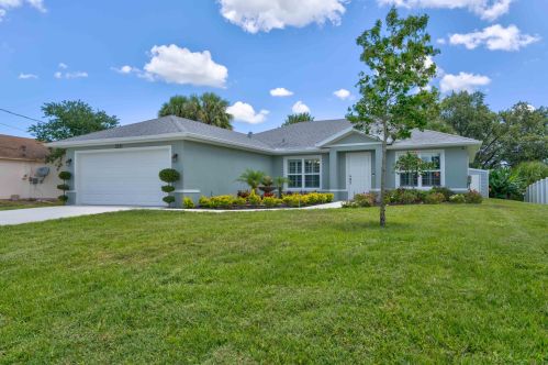 2331 Frisco Ter, Fort Pierce, FL 34953-2228