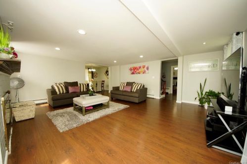 265 Phillipsburg Rd, Middletown NY  10940-3506 exterior