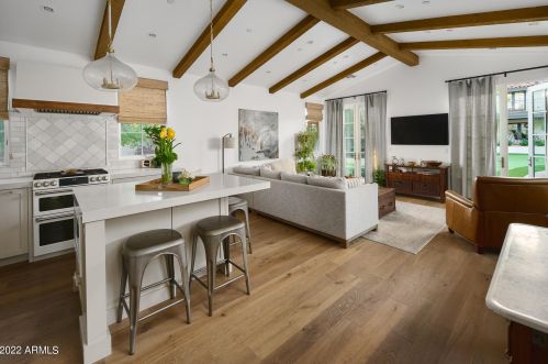 4401 61 St, Scottsdale AZ 85254-1914 exterior