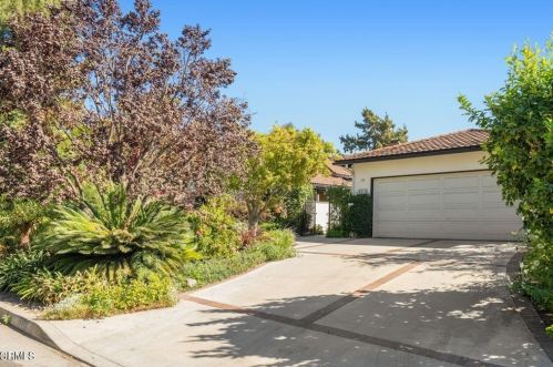 4810 Daleridge Rd, La Canada CA  91011-3725 exterior