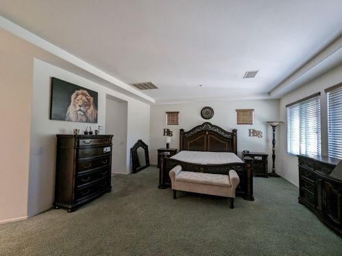 11410 Pondhurst Way, Riverside, CA 92505-3472