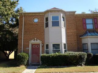 801 Creekside Cres, Chesapeake, VA 23320-9261