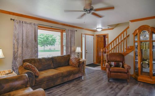 1340 Graceland Ter, Green Bay, WI 54313-7575