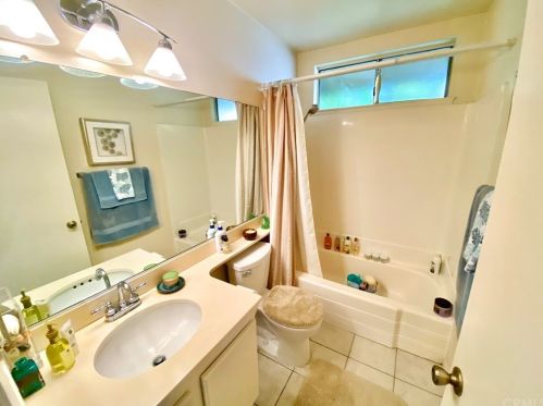 23 Orch, Irvine CA 92618-4540 exterior