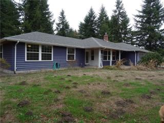 10910 133rd Ave, Rainier, WA 98576-9761
