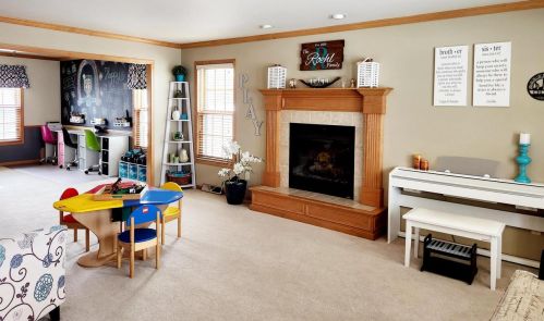 593 Whispering Springs Dr, Fond Du Lac, WI 54937-6913