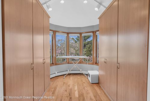 1808 Murray Dr, Belmar NJ  07719-9512 exterior