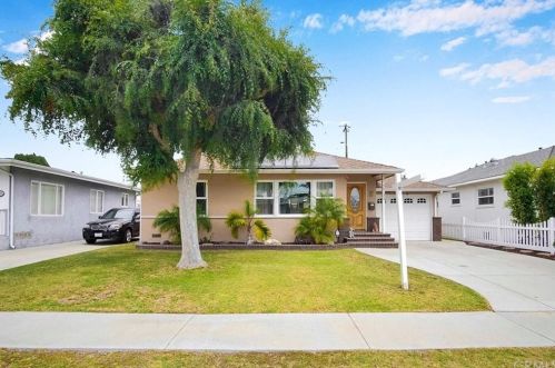 15132 Doty Ave, Lawndale, CA 90260-2318