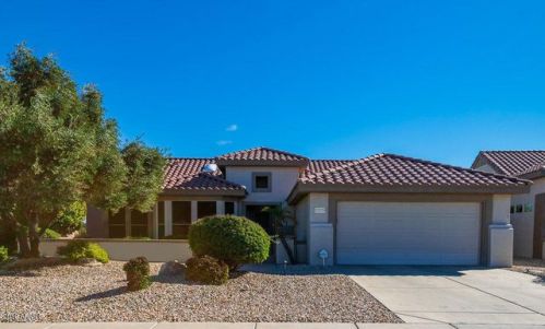 15129 Waterford Dr, Sun City, AZ 85374-8580