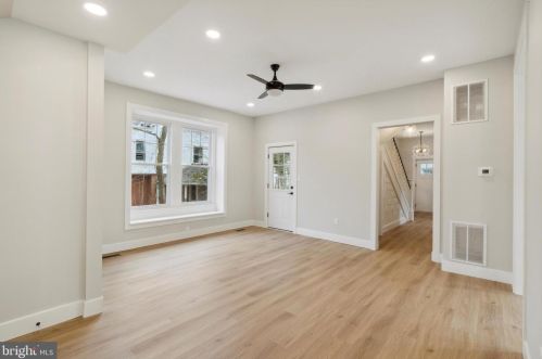 1315 Ashbourne Rd, Melrose Park PA  19027-2678 exterior