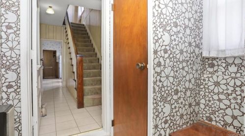 44 Woodbury St, New Rochelle, NY 10805-1513