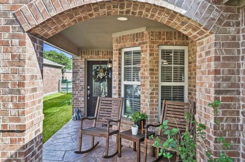 1563 Antelope Hills Dr, Frisco, TX 75034-6551