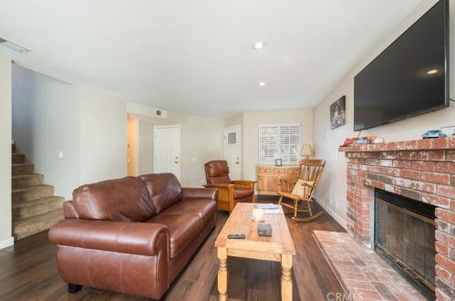 122 Valley View Dr, Santa Maria CA  93455-5540 exterior