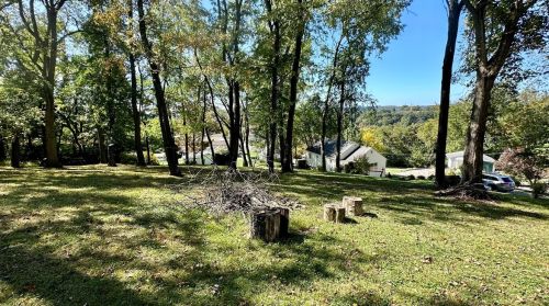 493 Birch Way, New Kensington PA  15068-5037 exterior