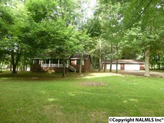 108 Oakwood Meadows Dr, Madison, AL 35757-8414